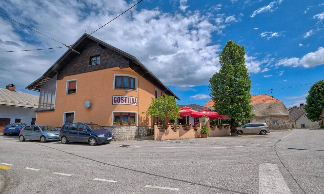 诺瓦沃什 Prenocisca Miklavcic酒店 外观 照片